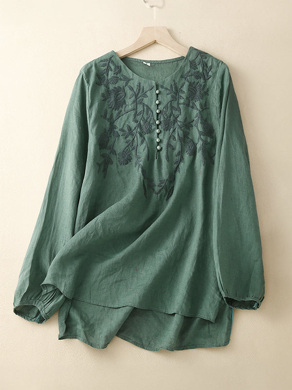 Prettybeautie Embroidery Side-Slit Blouse