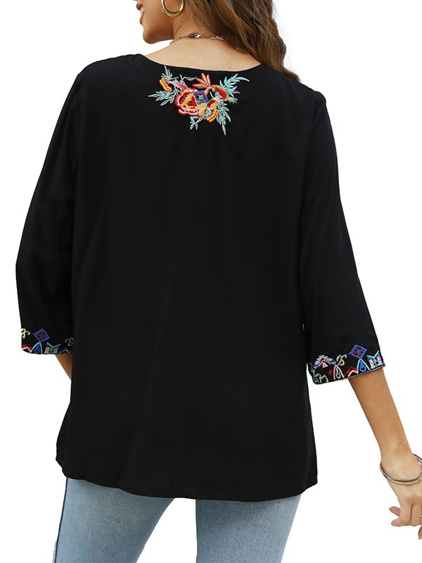 Embroidery V-Neck Shirt
